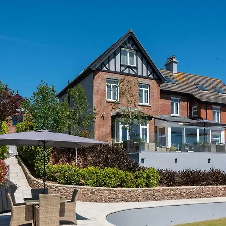 The Dartmouth Boutique B &B-3